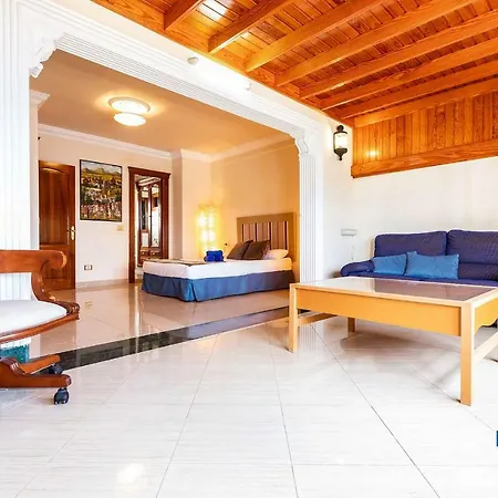 Penthouse Reducto Beach Apartamento