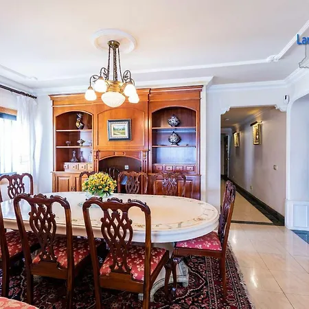 Penthouse Reducto Beach Apartment
